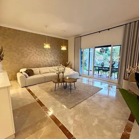 Διαμέρισμα Sun&golf Premium Εστεπόνα